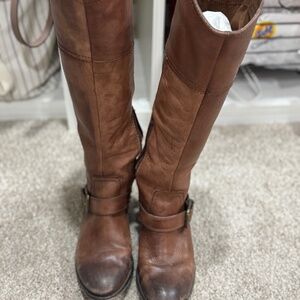 Leather riding boots